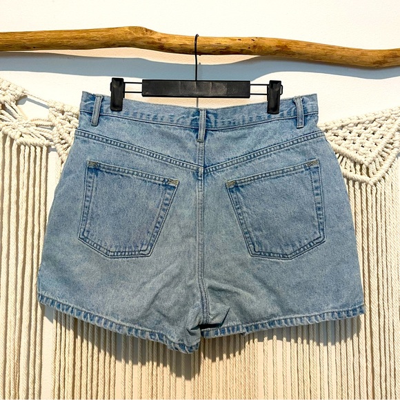 Vintage B.E. Blues High Waisted Denim Shorts Sz 11/12 - Picture 2 of 6